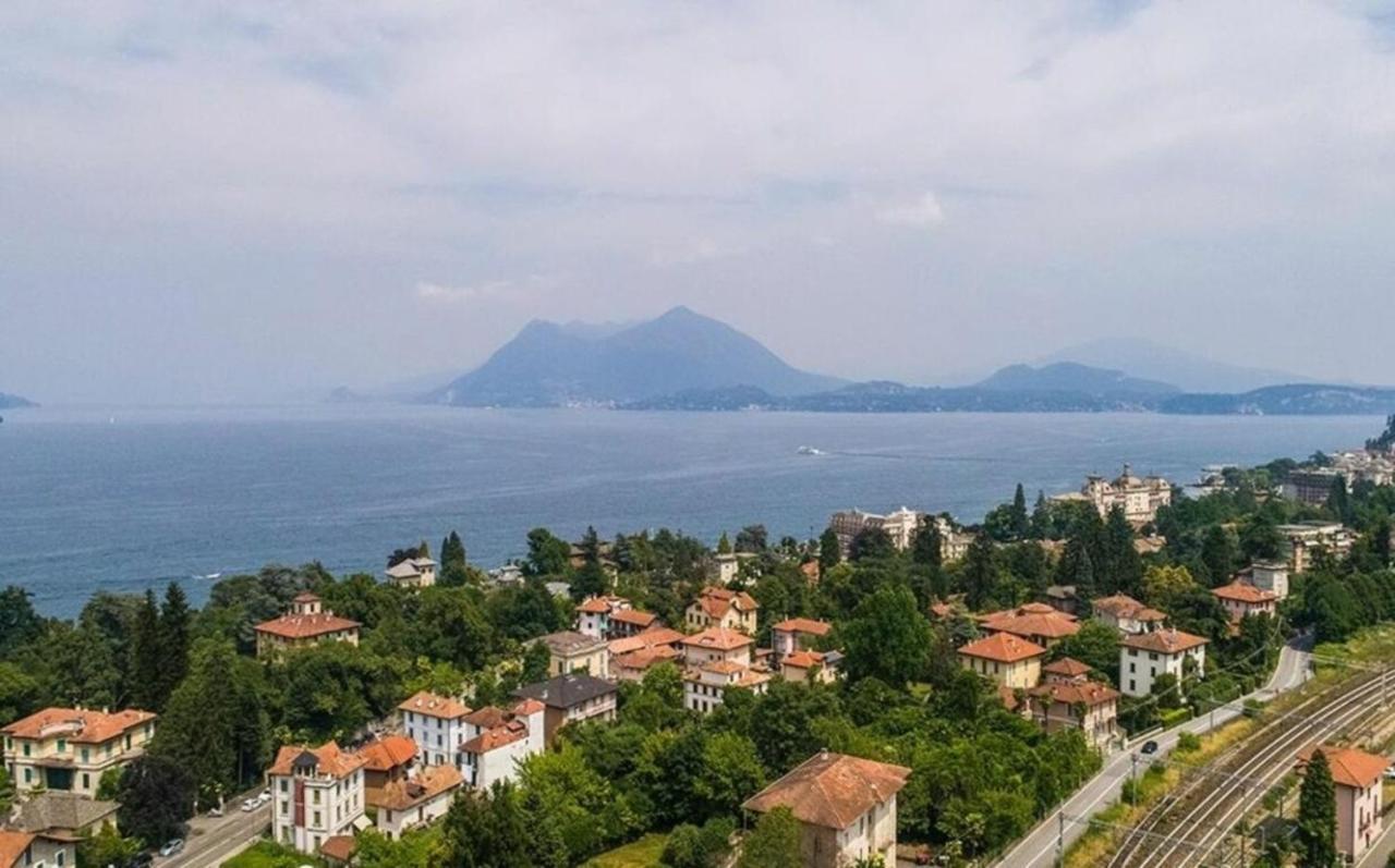 Angela Villa Stresa